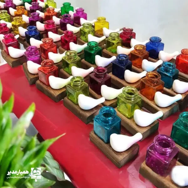 تندیس  گلدان شیشه ای و کبوتر - Image 2