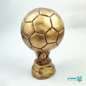 تندیس توپ طلا