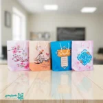 🌿 کیسه پارچه‌ای طرح نوروز بزرگ همیار مدیر محصولی زیبا، کاربردی و کاملاً متناسب با حال‌وهوای عید نوروز است که برای بسته‌بندی هدایا و محصولات فرهنگی طراحی شده است 🎉 این کیسه پارچه‌ای با ابعاد استاندارد 28 × 19 × 5 سانتی‌متر و وزن سبک حدود 50 گرم، به‌راحتی می‌تواند محصولات متنوعی را درون خود جای دهد؛ از هدایای دانش‌آموزی 🎒 گرفته تا بسته‌های فرهنگی، آموزشی و تبلیغاتی 🎁 استفاده از طرح‌های متنوع و الهام‌گرفته از نوروز در کنار رنگ‌های شاد و انرژی‌بخش 🌸🌱، این بگ پارچه‌ای را به محصولی خاص و متفاوت تبدیل کرده است که حس خوب بهار و شروعی تازه را برای مخاطب زنده می‌کند ✨ این محصول انتخابی ایده‌آل برای مدارس، مراکز فرهنگی، مؤسسات آموزشی و مجموعه‌هایی است که به‌دنبال بسته‌بندی زیبا، سبک و دوست‌دار محیط‌زیست برای هدایای نوروزی خود هستند ♻️🧿 🎊 کیسه پارچه‌ای طرح نوروز بزرگ همیار مدیر نه‌تنها یک ابزار بسته‌بندی، بلکه بخشی از تجربه‌ی دلنشین عید نوروز است که جلوه هدیه شما را چند برابر می‌کند و در ذهن مخاطب ماندگار می‌شود 🌸