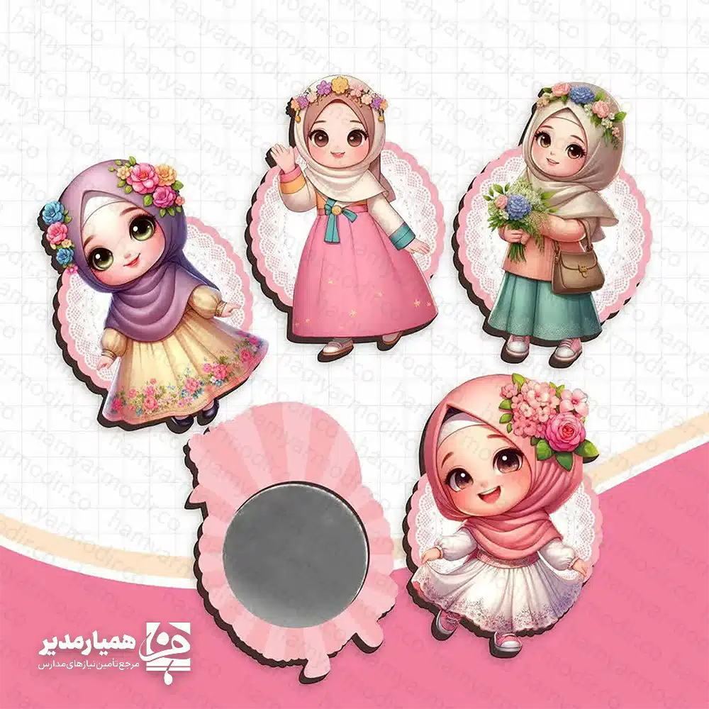 آینه جیبی دخترانه طرح ثنا؛ هدیه‌ای لطیف و کاربردی برای دختران 🌸 مناسبت‌هایی مانند روز دختر و جشن تکلیف، از جمله برنامه‌های فرهنگی مدارس هستند که در آن‌ها هدیه‌ای کوچک اما ماندگار می‌تواند خاطره‌ای زیبا برای دانش‌آموزان ایجاد کند. آینه جیبی دخترانه طرح «ثنا» با طراحی لطیف و دخترانه، یکی از گزینه‌های جذاب برای این مناسبت‌ها محسوب می‌شود. ✨ این محصول از ترکیب چوب و آینه ساخته شده و علاوه بر استحکام مناسب، ظاهر زیبایی نیز دارد. طراحی فانتزی و رنگ‌های ملایم آن باعث شده تا برای دختران دانش‌آموز بسیار دوست‌داشتنی و جذاب باشد. 📏 مشخصات محصول: • جنس: چوب و آینه • ابعاد آینه: ۶ × ۱۰ سانتی‌متر • ابعاد استند: ۱۱ × ۲۰ سانتی‌متر • وزن تقریبی: حدود ۲۰ گرم 🎁 کاربردهای محصول: • هدیه روز دختر • هدیه جشن تکلیف • مناسب برای پک‌های فرهنگی مدارس • هدایای مناسبتی و دانش‌آموزی 🏫 آینه جیبی دخترانه طرح ثنا با وزن سبک، طراحی زیبا و ابعاد مناسب، انتخابی عالی برای مدیران مدارس و برگزارکنندگان برنامه‌های فرهنگی است تا هدیه‌ای کاربردی و به‌یادماندنی به دختران دانش‌آموز تقدیم کنند.