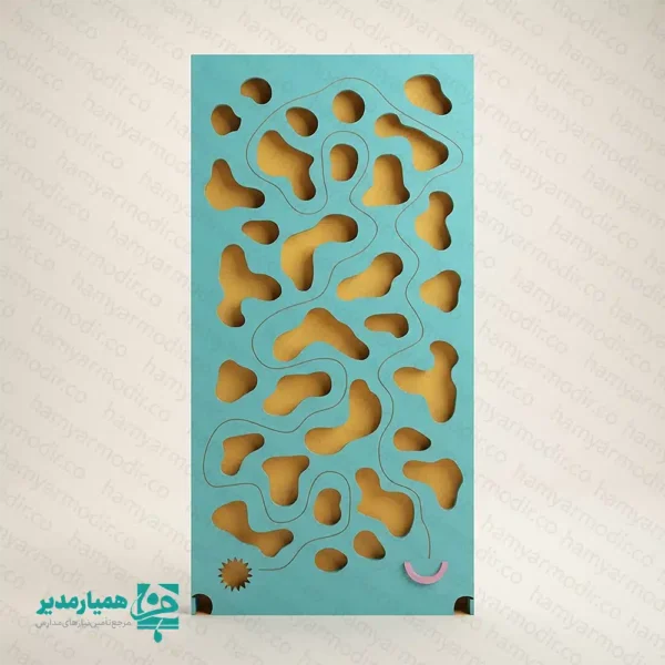 "🎢 بازی گروهی چوبی مسیر پرماجرا جذابترین چالش تعادلی و تمرکزی برای پویایی زنگ تفریح مدارس و مراکز بازی یکی از دغدغههای اصلی مدیران و مربیان در مدارس، هدایت انرژی دانشآموزان در زنگهای تفریح به سمت فعالیتهای حرکتی و فکری مثبت است. بازی چوبی مسیر پرماجرا دقیقاً با همین هدف طراحی شده است. این سازه ایستاده چوبی با قامت بلند و رنگآمیزی شاداب، توجه هر بینندهای را به خود جلب میکند. مکانیزم تعاملی بازی بسیار ساده اما در عین حال چالشبرانگیز است؛ بازیکن با به دست گرفتن نخهای متصل به حلقه، باید گوی فلزی را در طول یک خط مارپیچ جادویی حرکت دهد و از روی حفرههای متعدد عبور دهد. سقوط گوی در هر یک از حفرهها یعنی بازگشت به نقطه شروع! 🎮 چطور بازی کنیم و چه مهارتهایی تقویت میشود؟ شاید در نگاه اول ساده به نظر برسد، اما عبور دادن گوی با سرعت بالا و بدون سقوط، نیازمند هماهنگی بالایی میان چشم، دست و مغز است. بازیکن باید کشش هر دو سمت طناب را به خوبی مدیریت کند. این بازی اهداف آموزشی و تربیتی زیر را دنبال میکند: 💡 افزایش فوقالعاده دقت و تمرکز : به ویژه برای دانشآموزانی که نیاز به تمرینهای تمرکزی دارند. 🤝 ایجاد رقابت سازنده و رکوردی: بچهها میتوانند با ثبت تایمهای مختلف، مسابقات هیجانانگیزی را در راهروهای مدرسه برگزار کنند. 🧠 هماهنگی عصب و عضله: تقویت کنترل عضلات ظریف دست و تخمین فواصل. ⚙️ مشخصات فنی و ظاهری سازه ویژگیهای ساختاری توضیحات تکمیلی محصول 🪵 جنس بدنه اصلی چوب باکیفیت و مستحکم 🎨 تنوع طرح و رنگ ارائه شده در دو مدل پرطرفدار ابر صورتی با بکگراند زرد و اشکال هندسی فیروزهای با بکگراند نارنجی 🏫 محیطهای مناسب استفاده راهروی مدارس ابتدایی و متوسطه، مهدکودکها، خانههای بازی و شهربازیهای سرپوشیده 🛠️ نحوه قرارگیری ایستاده روی زمین (با پایههای ایمن ضد واژگونی) با قابلیت اتصال به دیوار جهت امنیت بیشتر 🏫 راهکار طلایی مدارس پویا برای زنگ تفریح شاد تجهیز مدارس با ابزارهای فیزیکی که نیاز به برق و صفحه نمایش گوشی ندارند، یکی از ترندهای جهانی در آموزش مدرن است. بازی «مسیر پرماجرا» به راحتی روی دیوار یا در گوشهای از راهرو نصب میشود و بدون اشغال فضای مفید، یک ایستگاه شادابی ماندگار برای دانشآموزان و حتی کادر دلسوز مدرسه در زمان استراحت ایجاد میکند. ✨ سفارش و شخصیسازی برای مدرسه شما موسسه کیمیا هنر آماده است تا این سازه بازی هیجانانگیز را در رنگها، ابعاد و حتی با حک کردن لوگوی اختصاصی مجتمع آموزشی شما تولید و عرضه کند.."
