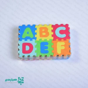 "🔤 پازل فومی حروف انگلیسی و اعداد (مدل آموزشی ABC) اولین قدم‌های کودک شما برای تسلط بر زبان انگلیسی با چاشنی بازی یادگیری یک زبان جدید برای کودکان، زمانی موفقیت‌آمیز است که با هیجان و لمس فیزیکی همراه باشد. پازل فومی حروف و اعداد انگلیسی، یک ابزار آموزشی چندحسی است که به کودک کمک می‌کند تا با حروف بزرگ لاتین و اعداد انگلیسی به‌صورت سه‌بعدی آشنا شود. این پازل نه‌تنها ذهن کودک را درگیر شناخت شکل‌ها می‌کند، بلکه با رنگ‌های زنده و شاداب خود، اشتیاق او را برای یادگیری زبان دوم دوچندان می‌سازد. از ساختن کلمات ساده گرفته تا چیدمان اعداد، این محصول یک معلم مهربان و بی‌صدا در دستان فرزند شماست. ⚙️ مشخصات فنی و محتویات بسته ویژگی کلیدی جزئیات محصول 🔠 محتوای آموزشی شامل  حرف انگلیسی (A-Z) و اعداد انگلیسی (0-9) 🧪 کیفیت متریال فوم فشرده نرم، فاقد لبه‌های تیز و کاملاً ضد حساسیت 🌈 تنوع بصری استفاده از رنگ‌های اصلی و فرعی شاد جهت تقویت تمایز رنگی 🧼 نگهداری مقاوم در برابر آب و رطوبت؛ قابلیت تمیز شدن با پارچه نمدار 🌟 چرا این پازل برای فرزند شما عالی است؟ 🏁 ۱. شروع قدرتمند برای دوزبانه شدن: آشنایی زودرس با حروف انگلیسی، ترس از یادگیری زبان جدید را از بین برده و کودک را برای ورود به دوره‌های آموزشی و مدرسه آماده می‌کند. 🧠 ۲. تقویت مهارت‌های شناختی و حل مسئله: یافتن جای صحیح هر حرف در صفحه پازل، مهارت‌های استدلالی و تشخیص الگوی کودک را به شکلی موثر به چالش می‌کشد. ✈️ ۳. سبک، ایمن و همه‌جا در دسترس: وزن بسیار کم و جنس منعطف فوم باعث می‌شود این پازل یک همراه عالی برای سرگرم کردن کودک در خانه، سفر یا مهدکودک باشد. 🎁 بهترین هدیه برای کودکان مشتاق یادگیری با پازل فومی انگلیسی، بازی و آموزش را به هم گره بزنید و شاهد پیشرفت سریع فرزندتان در شناخت الفبای بین‌المللی باشید. برای سفارش همین حالا اقدام کنید!"